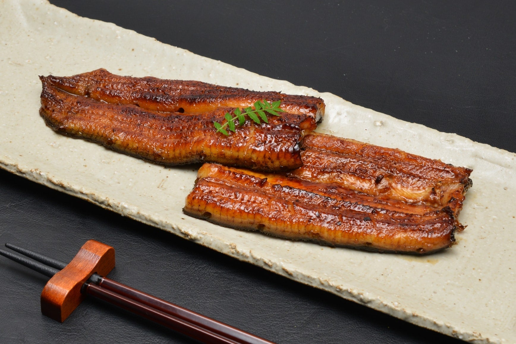 うなぎの蒲焼き　2尾分8,000円～